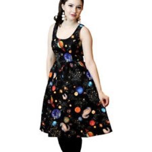 Retrolicious planets dress. glows in the dark!